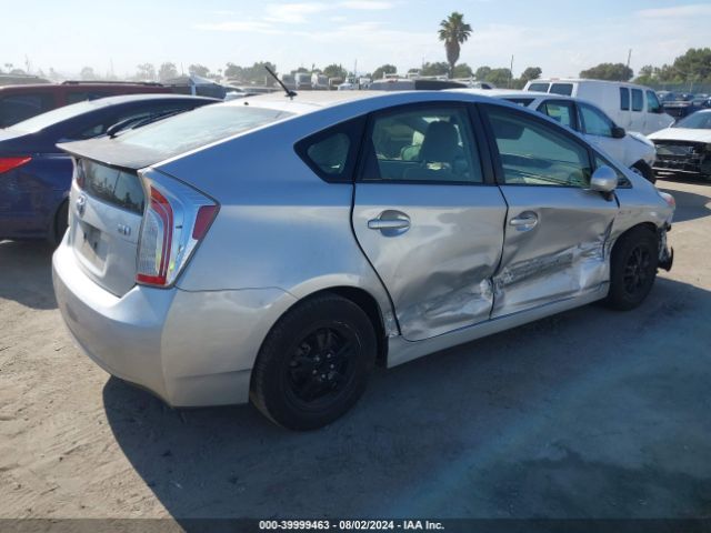 Photo 3 VIN: JTDKN3DUXF1903834 - TOYOTA PRIUS 