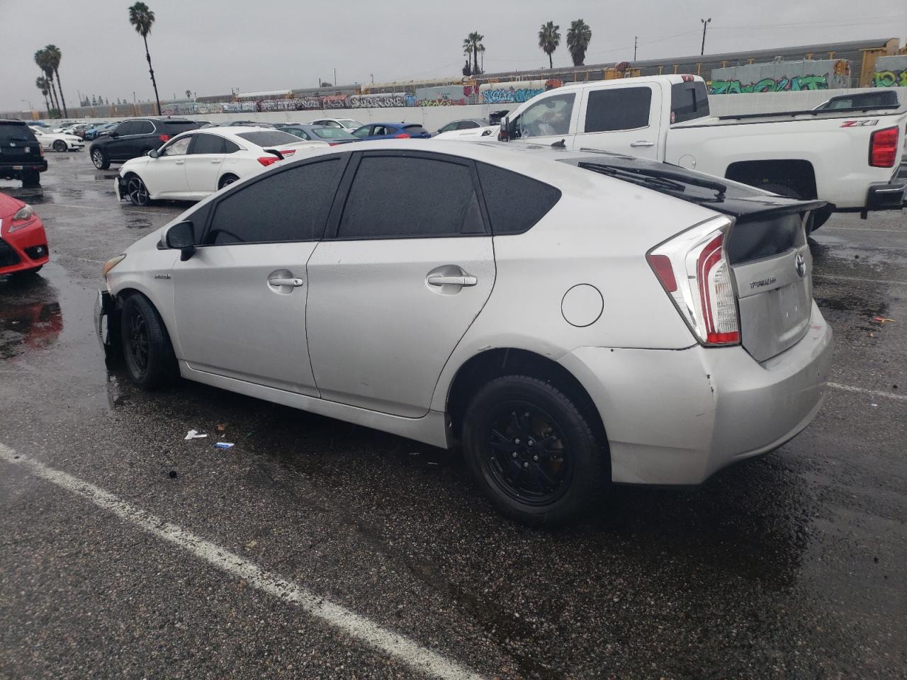 Photo 1 VIN: JTDKN3DUXF1927051 - TOYOTA PRIUS 