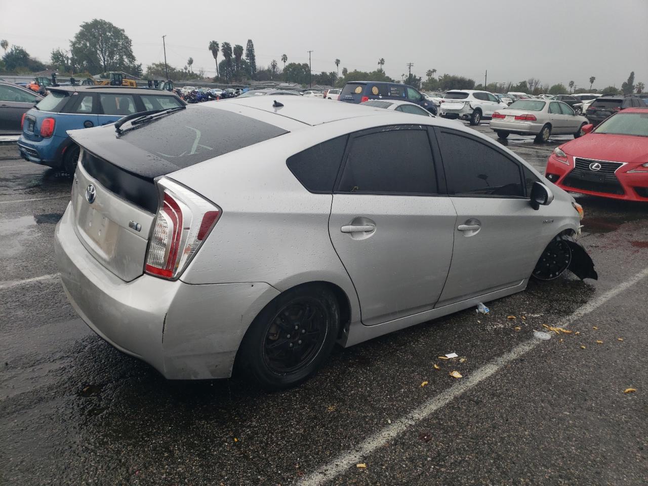 Photo 2 VIN: JTDKN3DUXF1927051 - TOYOTA PRIUS 