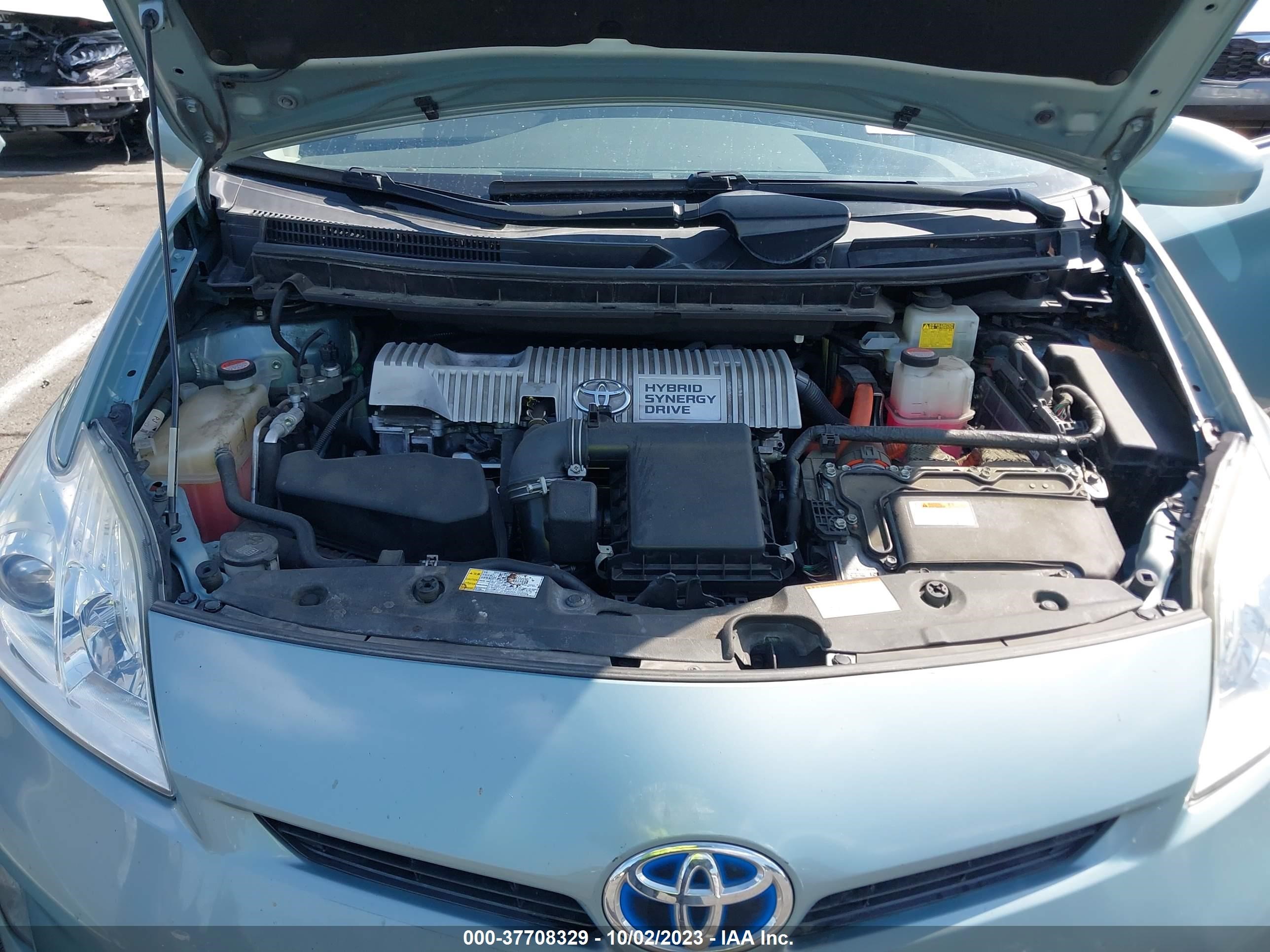 Photo 9 VIN: JTDKN3DUXF1994135 - TOYOTA PRIUS 