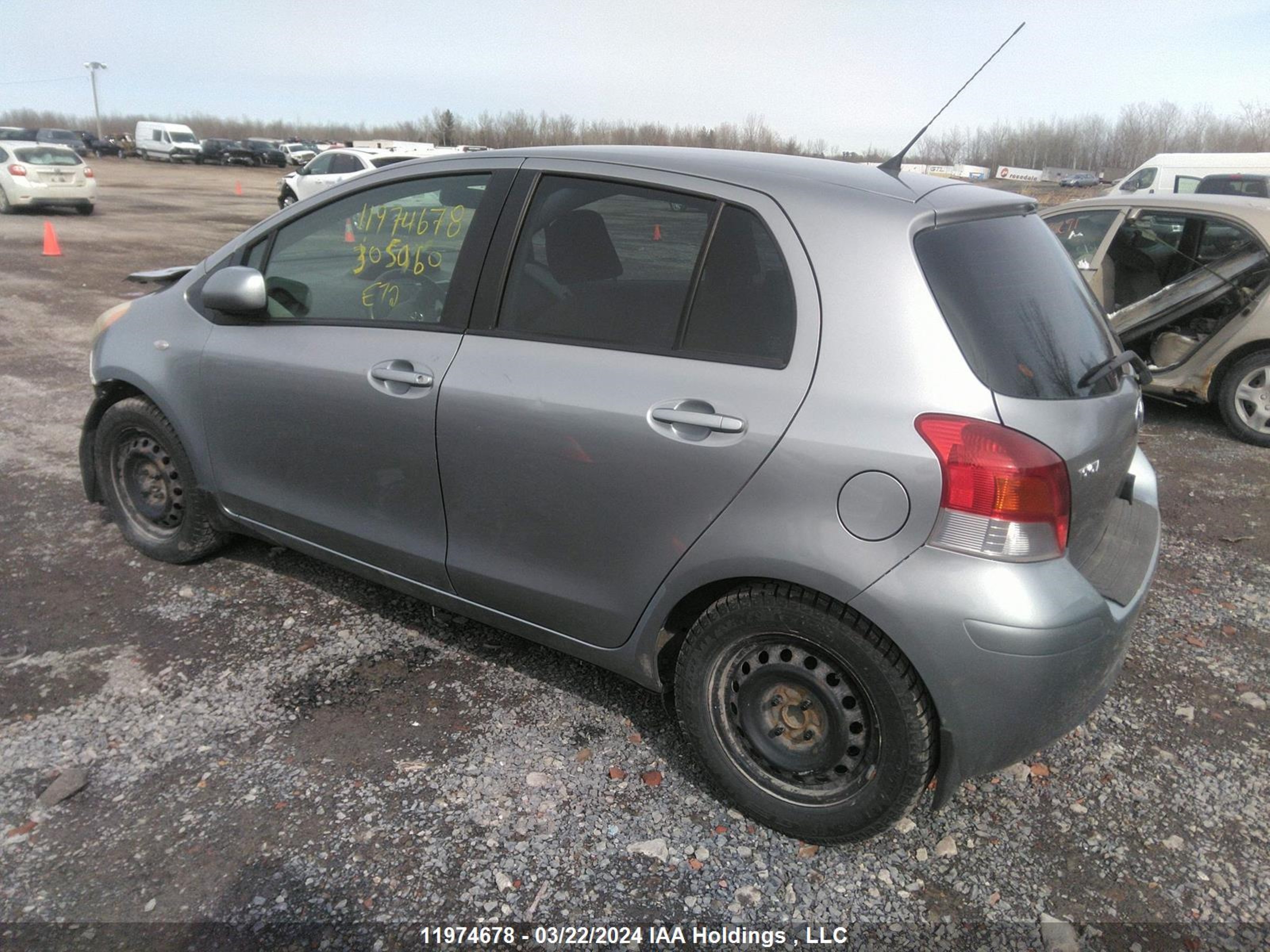 Photo 2 VIN: JTDKT4K33A5305060 - TOYOTA YARIS 