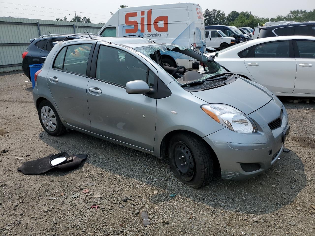 Photo 3 VIN: JTDKT4K37A5305384 - TOYOTA YARIS 