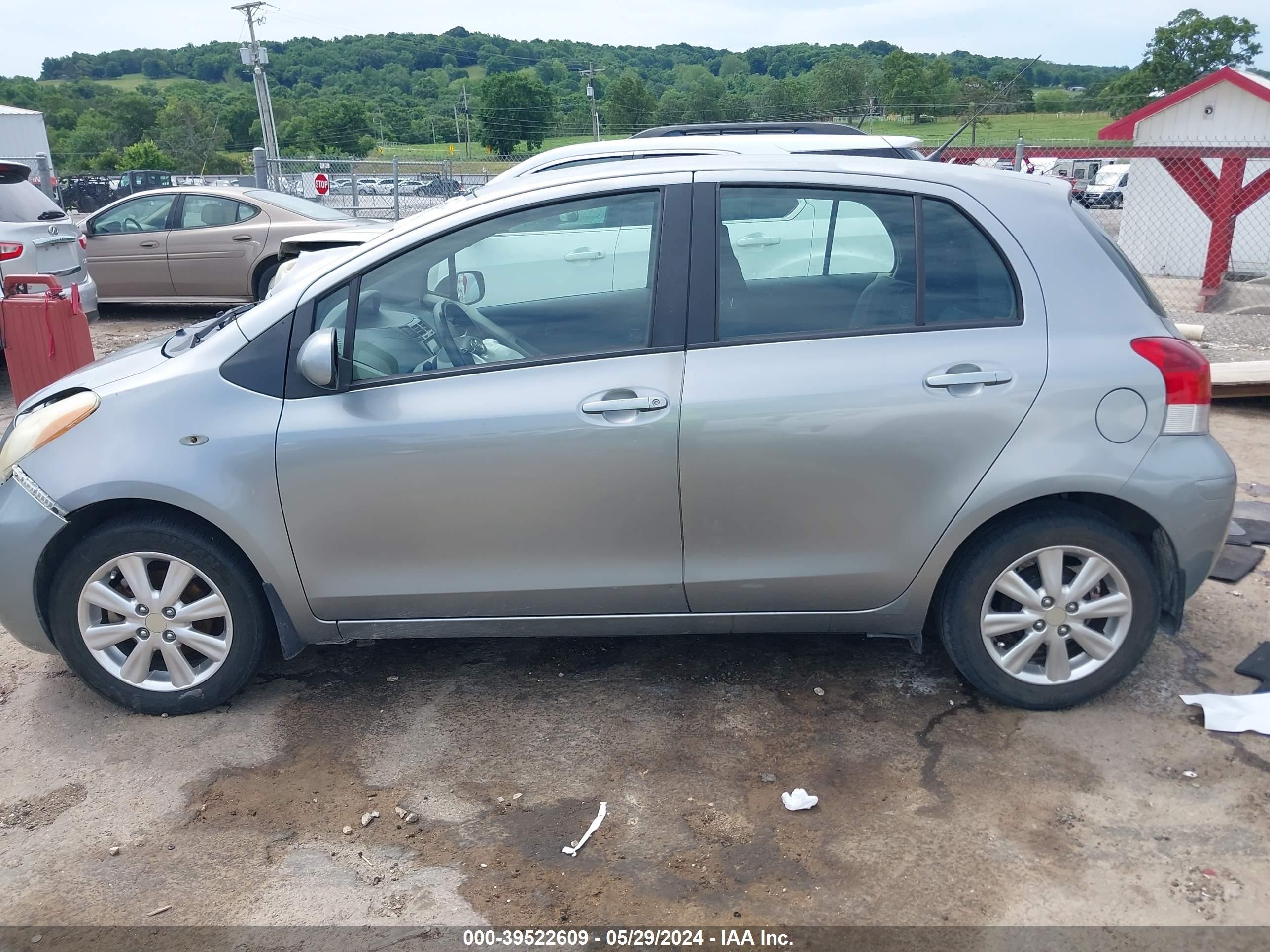 Photo 13 VIN: JTDKT4K39A5289253 - TOYOTA YARIS 