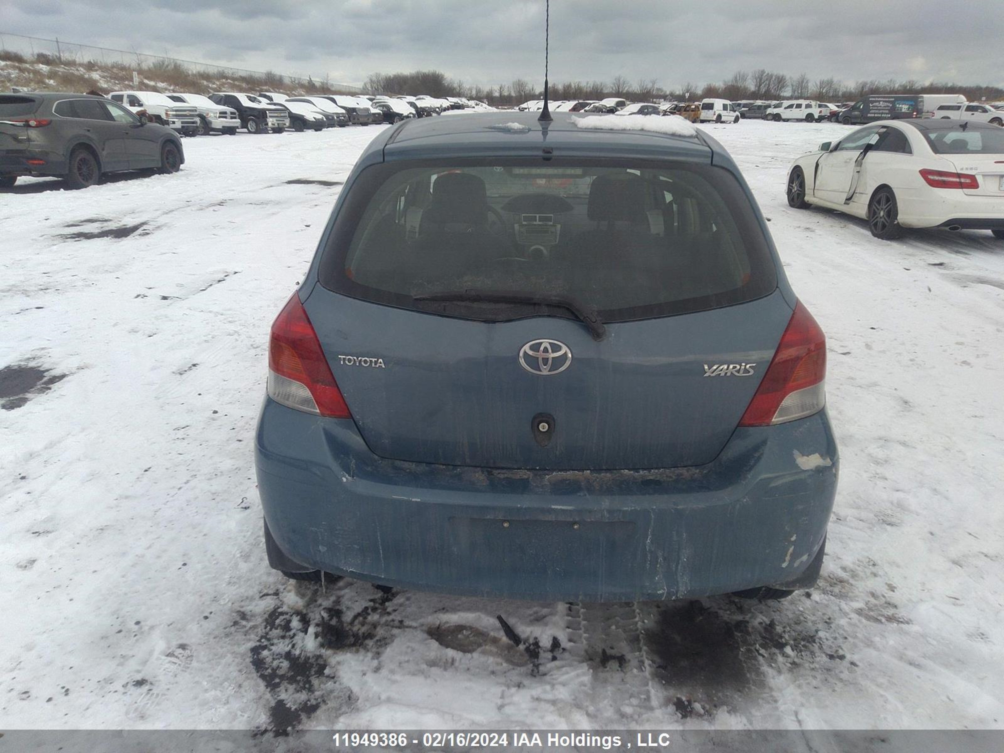 Photo 16 VIN: JTDKT4K39A5303670 - TOYOTA YARIS 