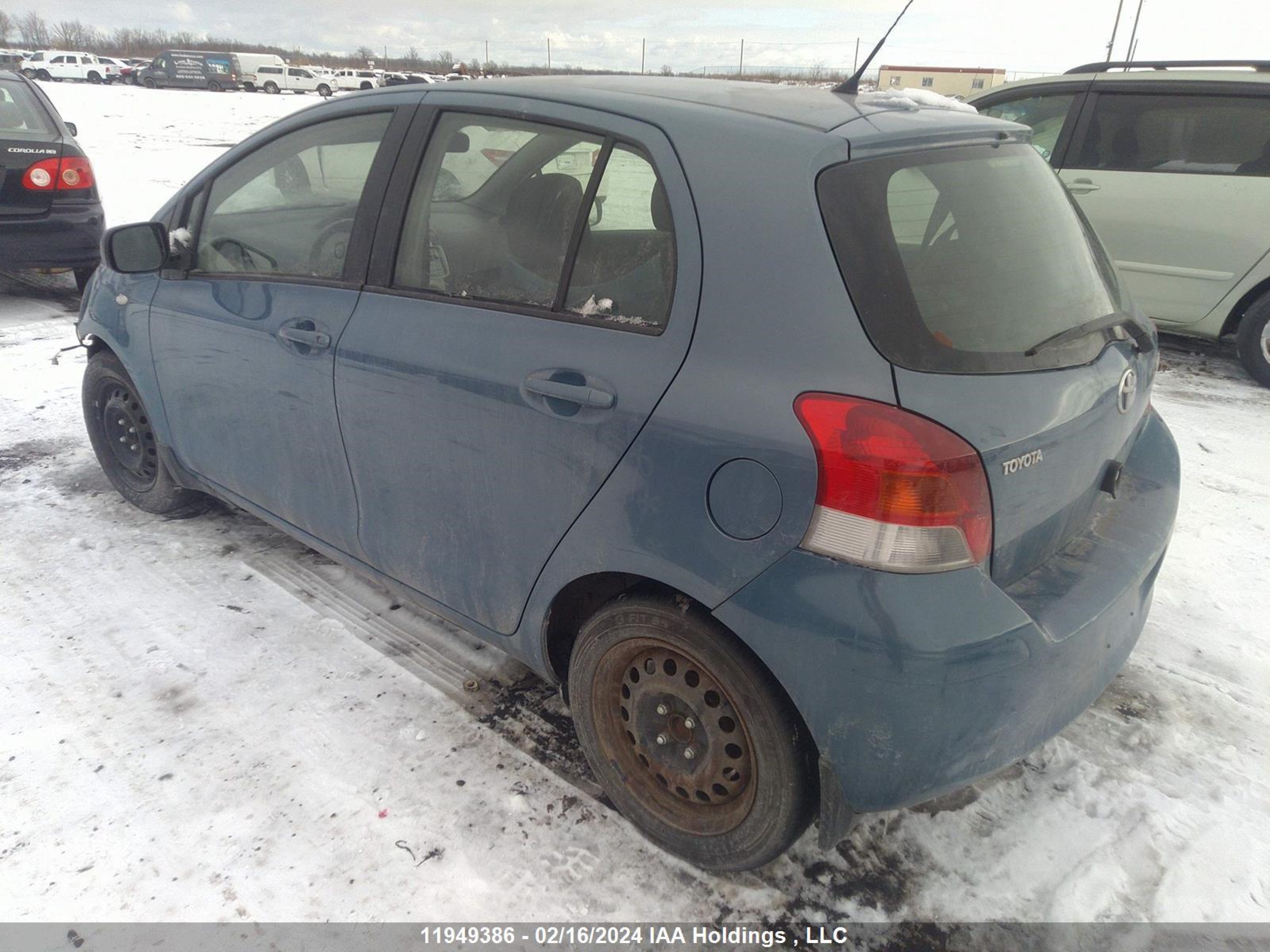 Photo 2 VIN: JTDKT4K39A5303670 - TOYOTA YARIS 