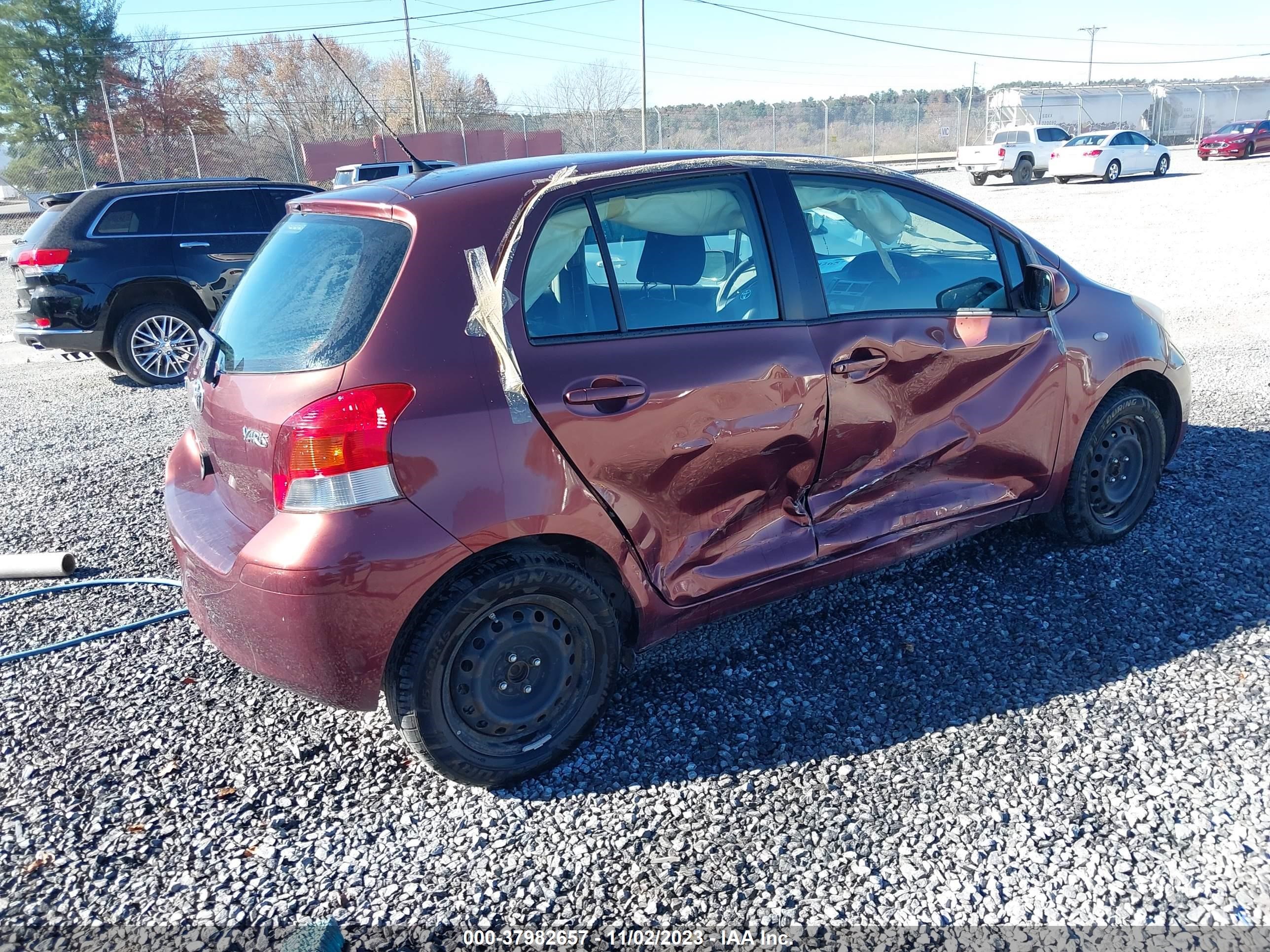 Photo 3 VIN: JTDKT903195247316 - TOYOTA YARIS 