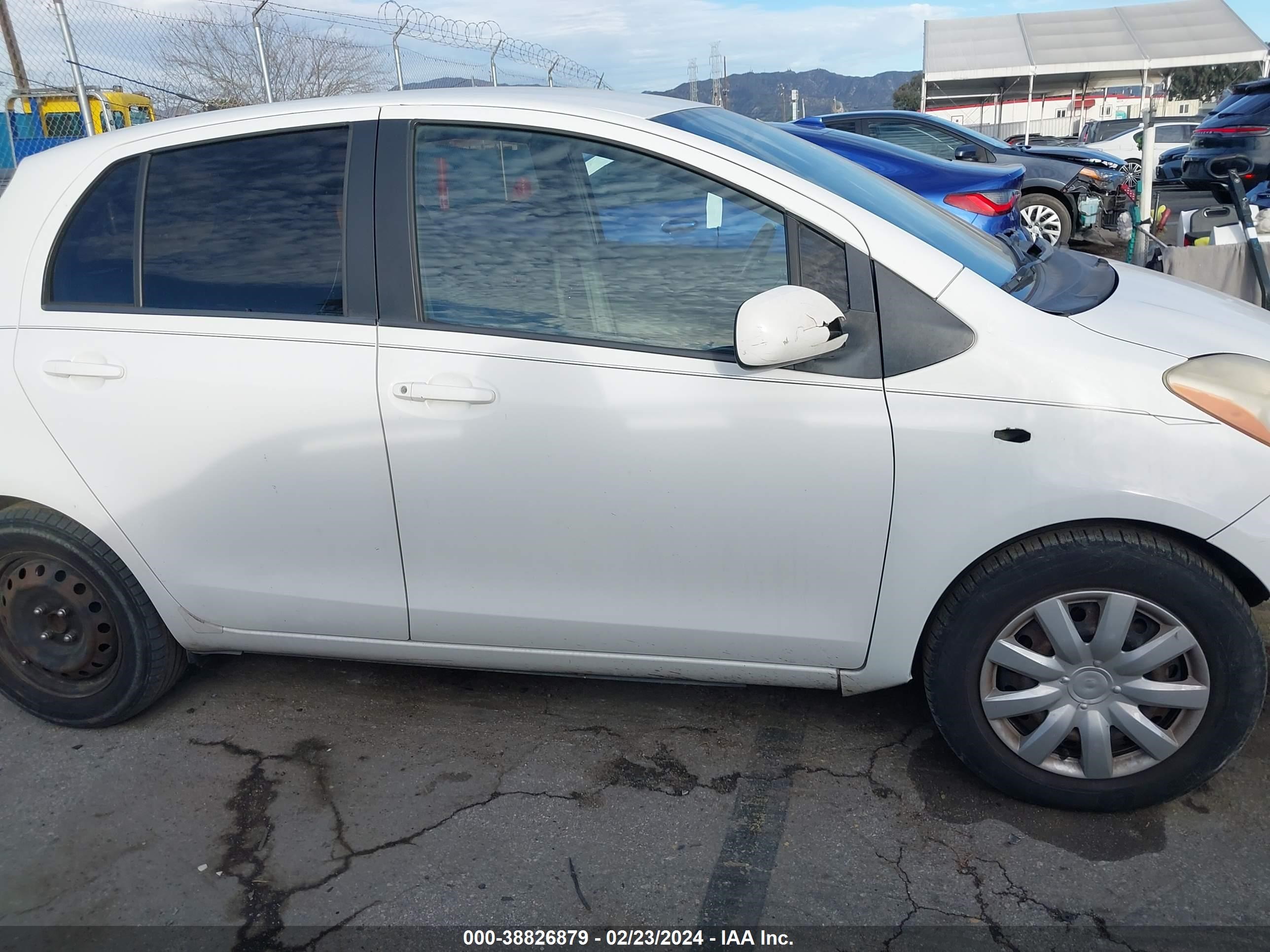 Photo 12 VIN: JTDKT903X95262588 - TOYOTA YARIS 