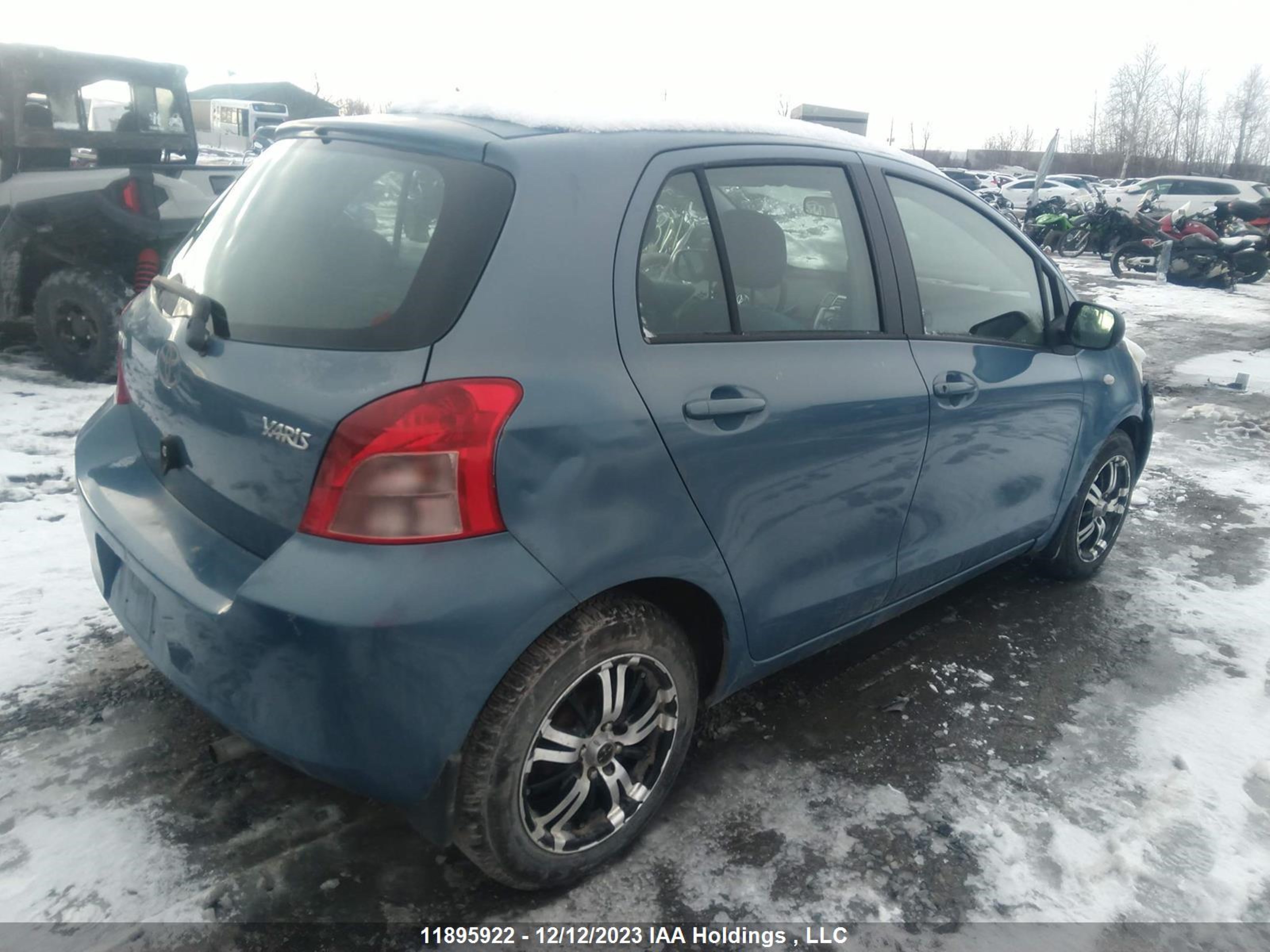 Photo 3 VIN: JTDKT923265018880 - TOYOTA YARIS 