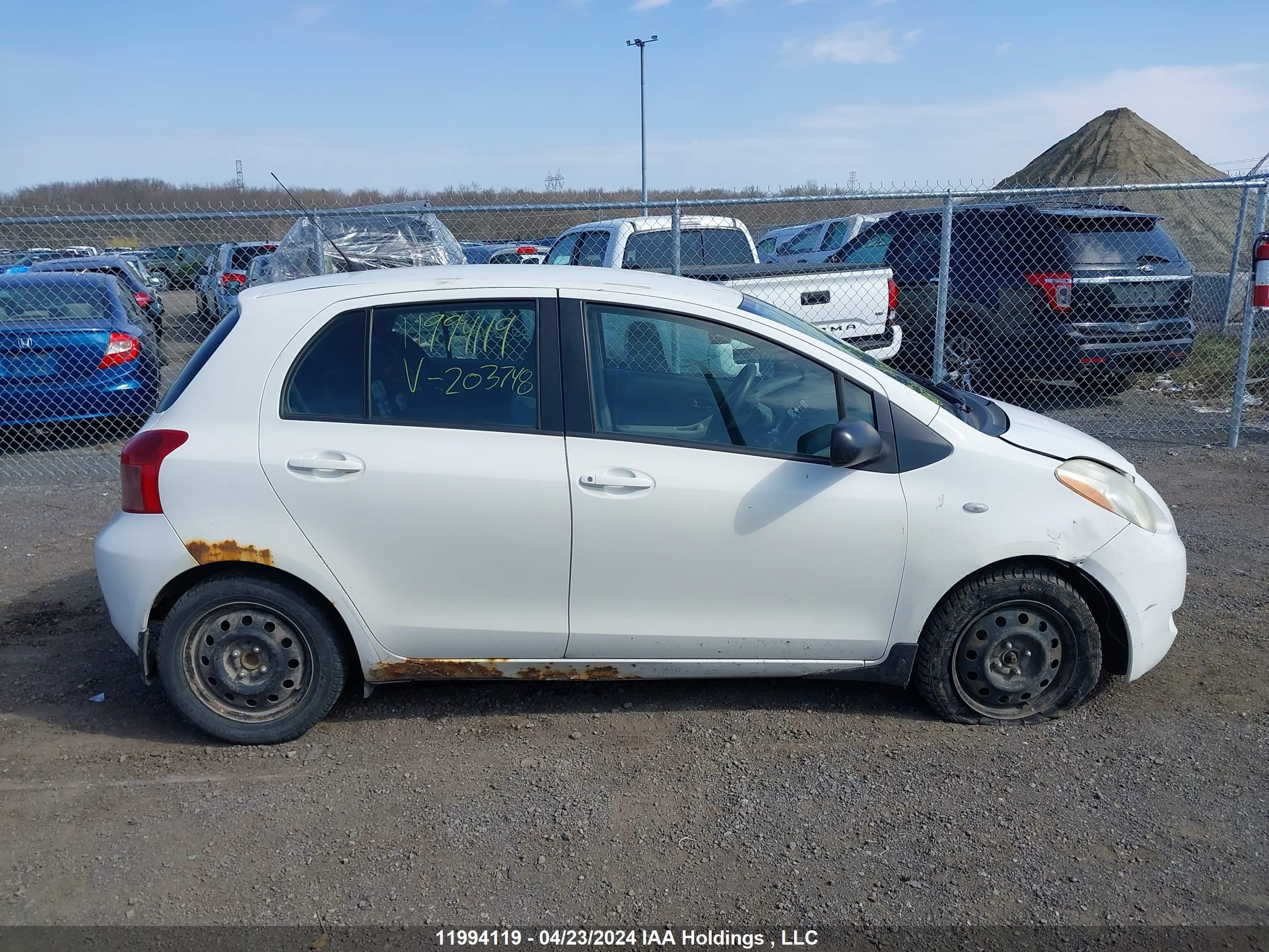 Photo 13 VIN: JTDKT923385203748 - TOYOTA YARIS 