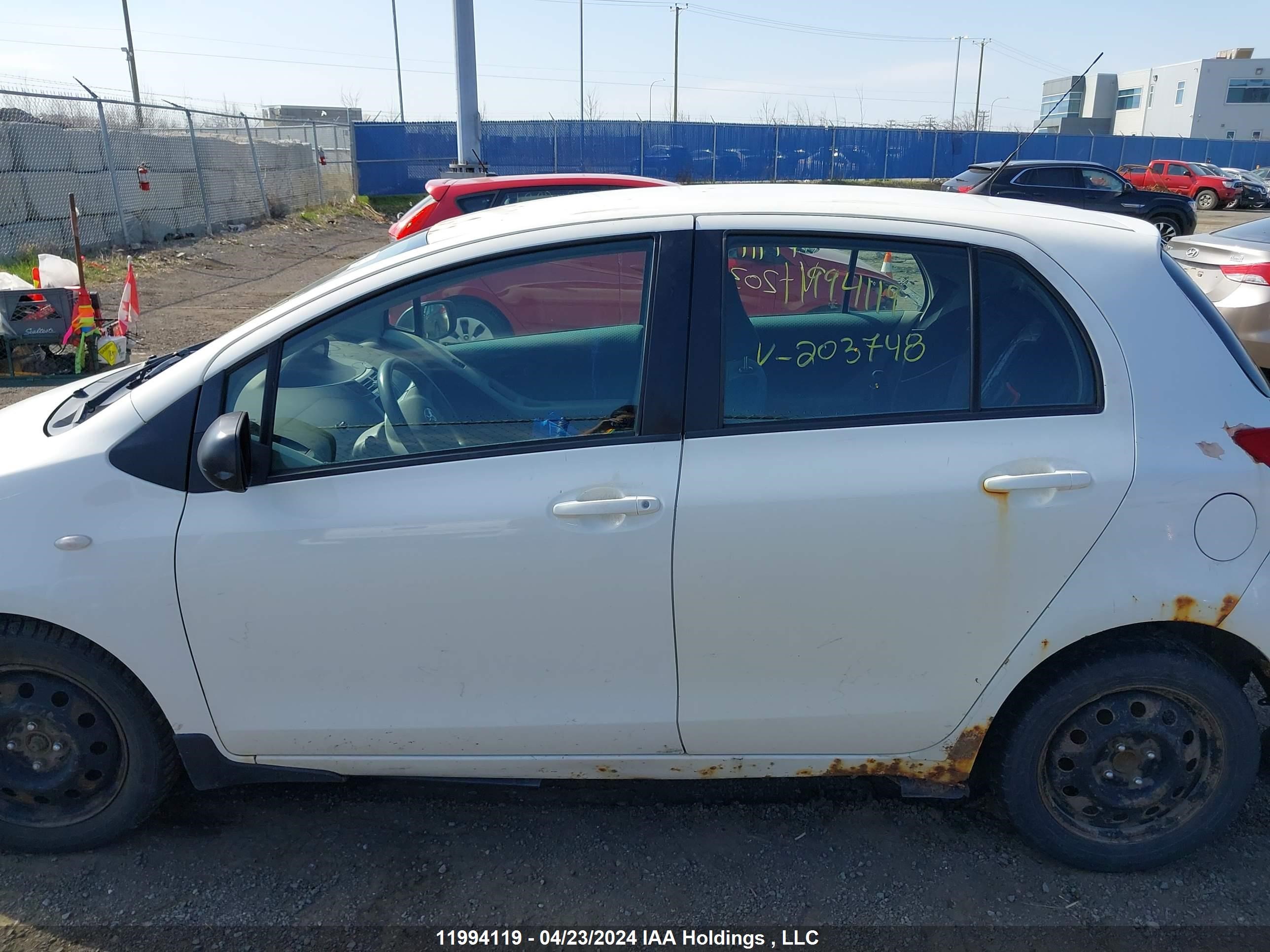 Photo 14 VIN: JTDKT923385203748 - TOYOTA YARIS 