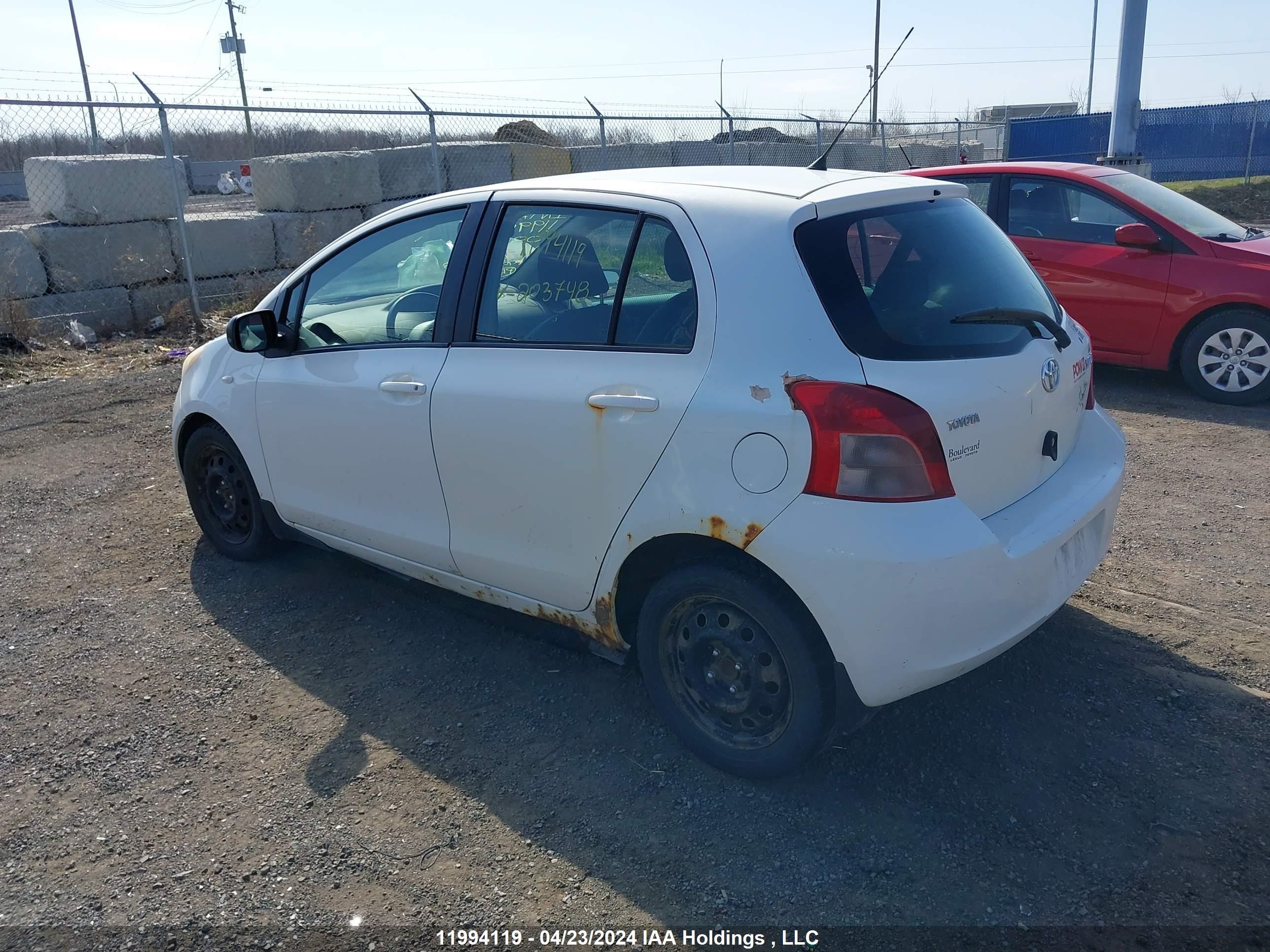 Photo 2 VIN: JTDKT923385203748 - TOYOTA YARIS 