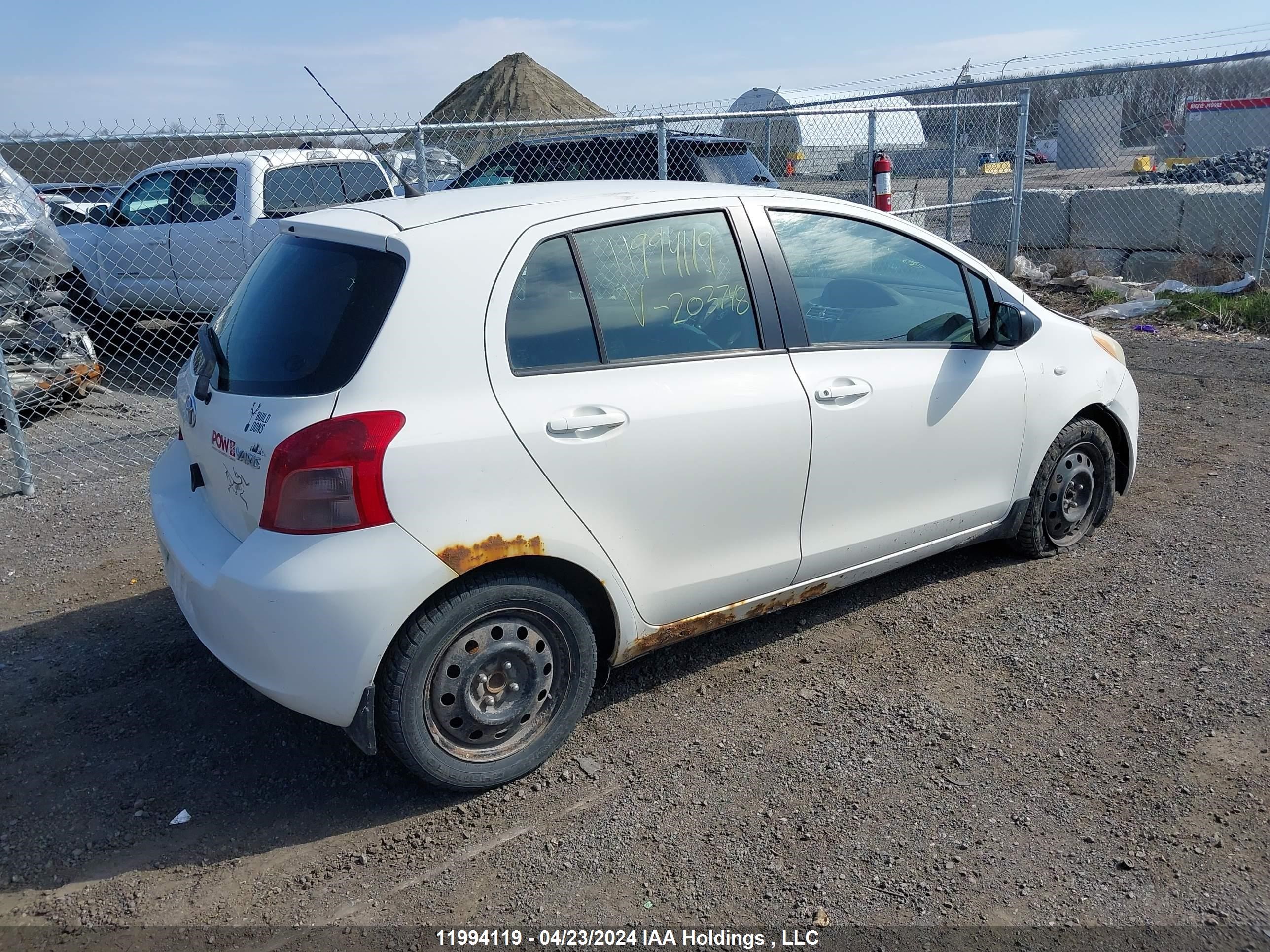 Photo 3 VIN: JTDKT923385203748 - TOYOTA YARIS 