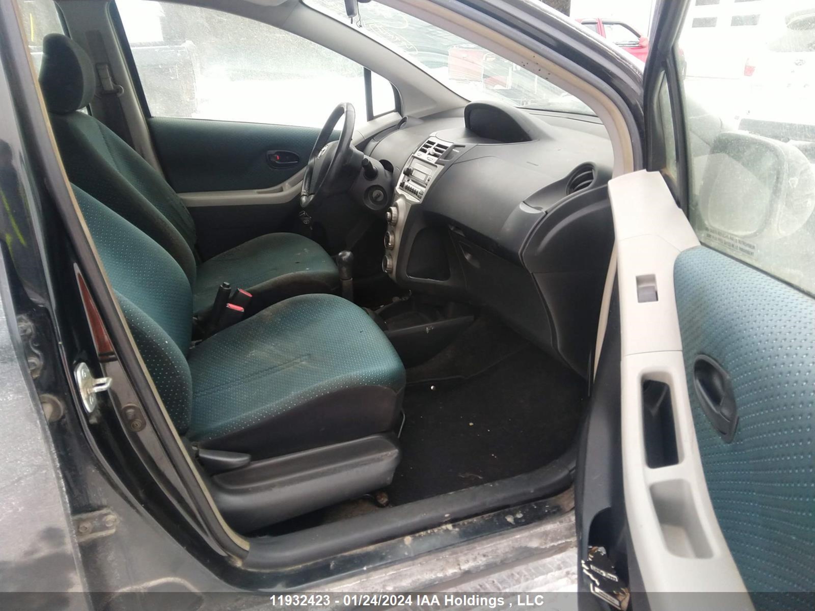 Photo 4 VIN: JTDKT923575035190 - TOYOTA YARIS 