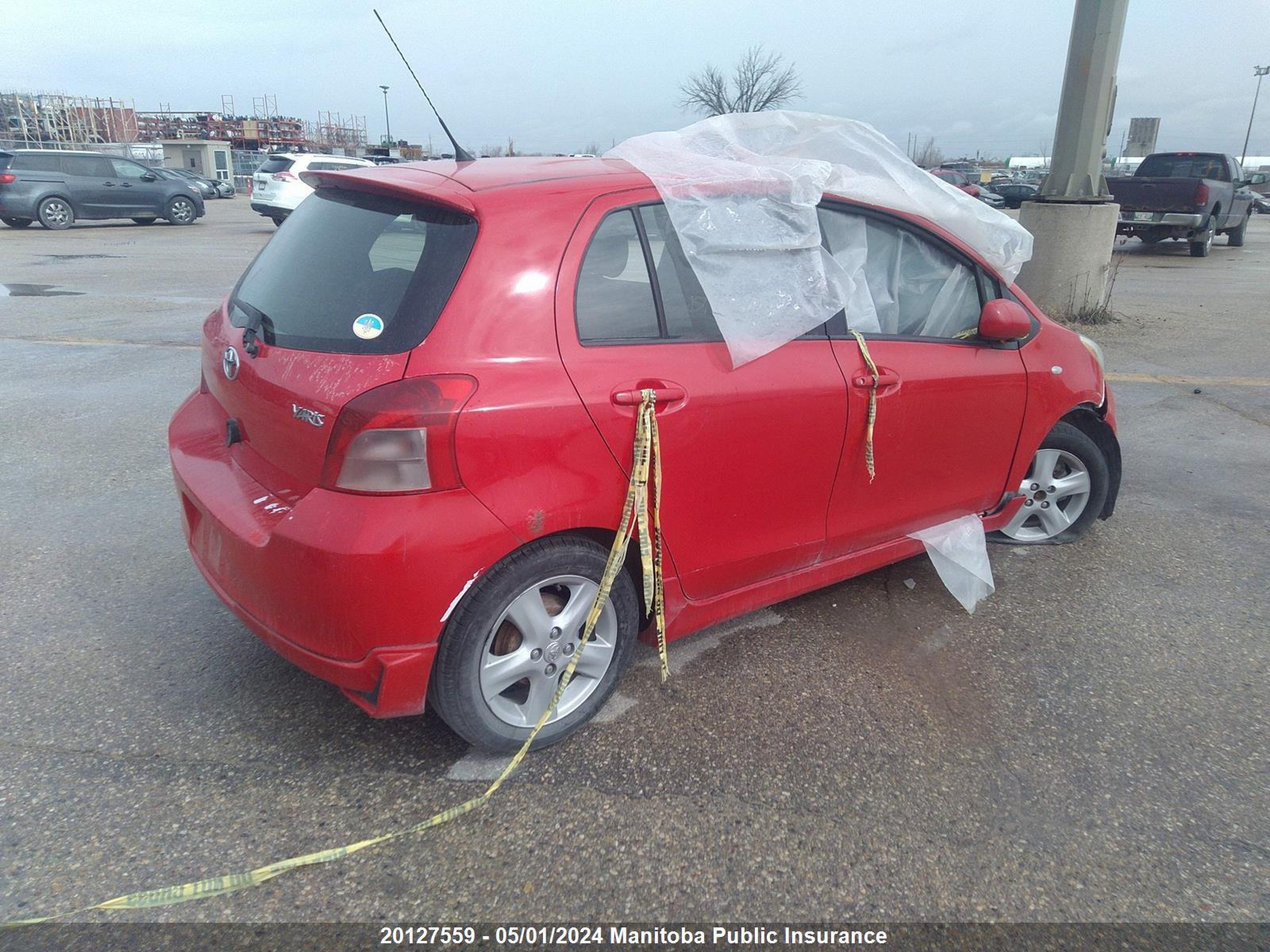 Photo 3 VIN: JTDKT923585194972 - TOYOTA YARIS 