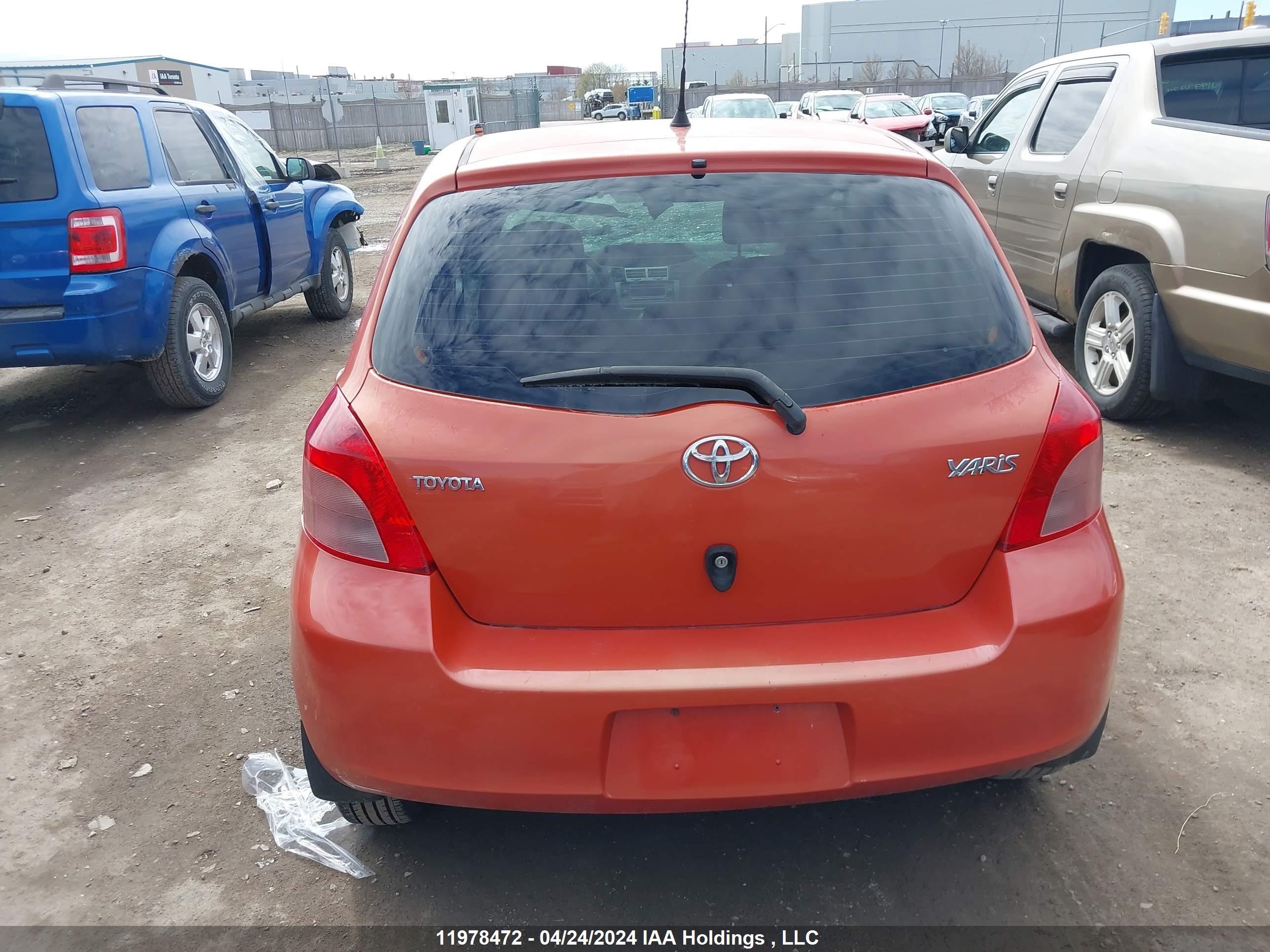 Photo 16 VIN: JTDKT923875116510 - TOYOTA YARIS 