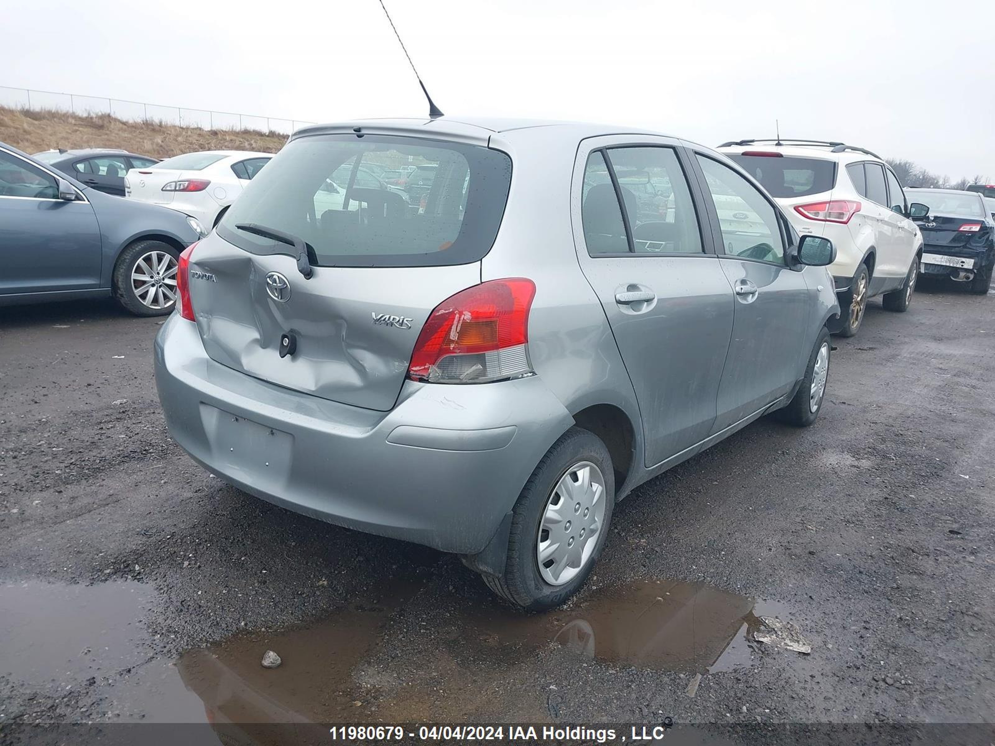 Photo 3 VIN: JTDKT9K34A5299850 - TOYOTA YARIS 