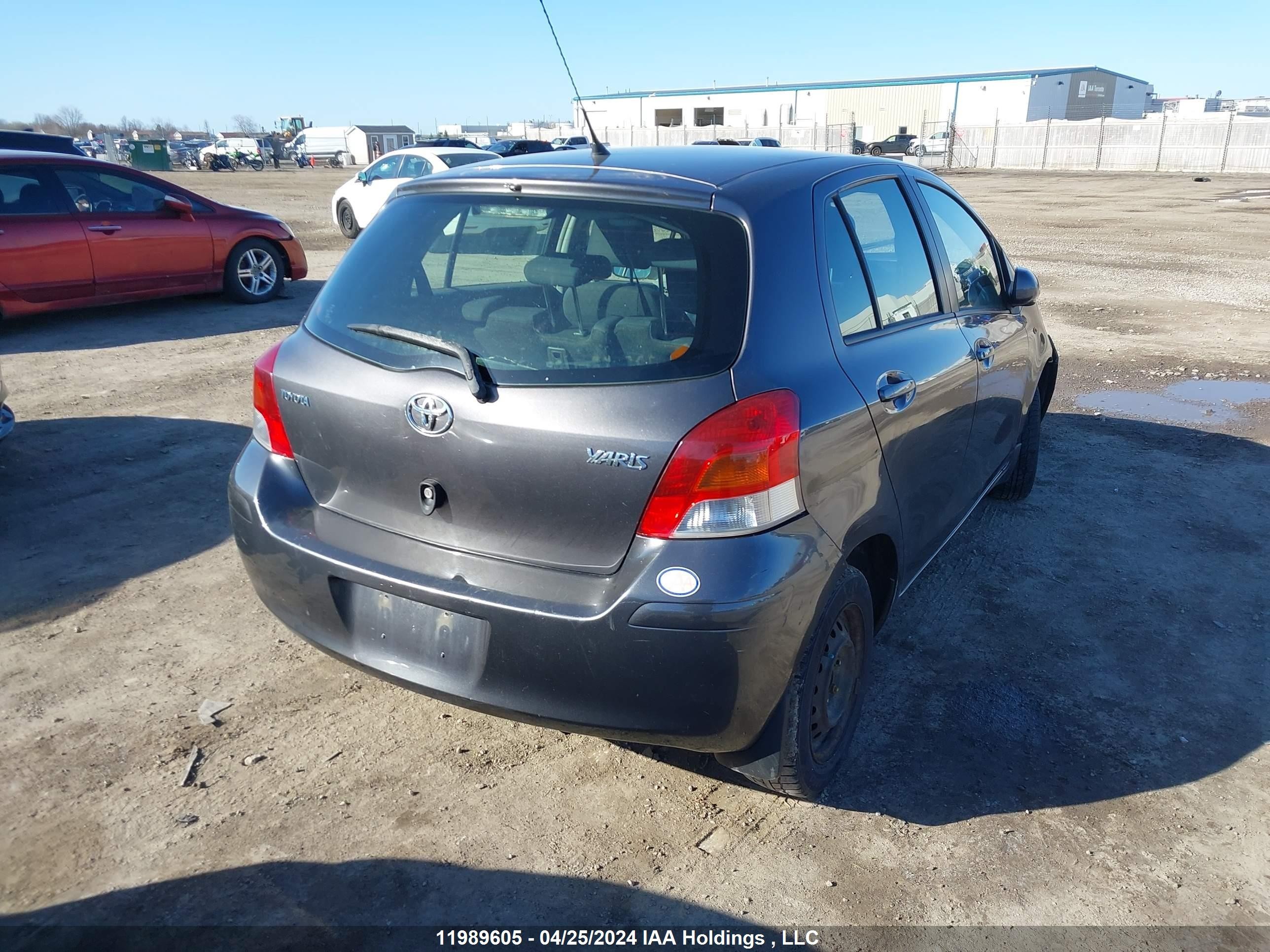 Photo 3 VIN: JTDKT9K3XA5284379 - TOYOTA YARIS 