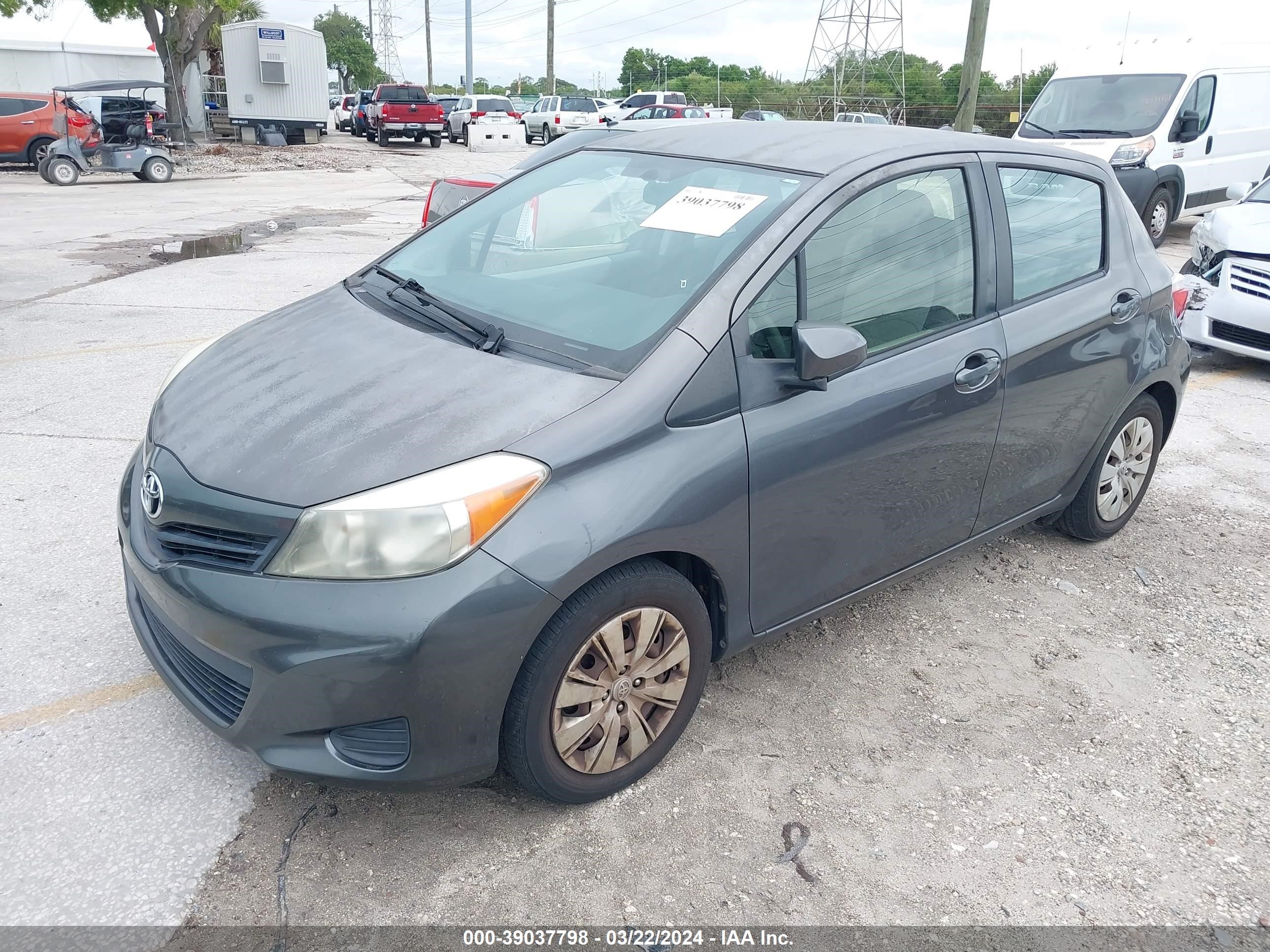 Photo 1 VIN: JTDKTUD30DD554780 - TOYOTA YARIS 