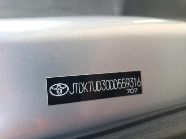 Photo 9 VIN: JTDKTUD30DD559316 - TOYOTA YARIS 