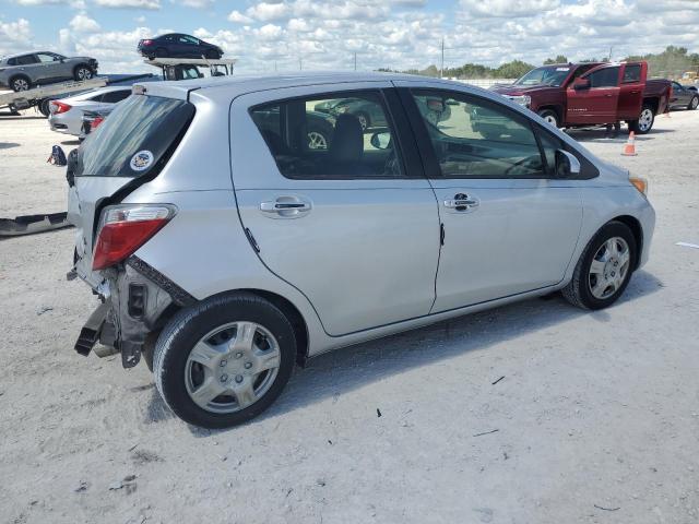 Photo 2 VIN: JTDKTUD31DD546199 - TOYOTA YARIS 