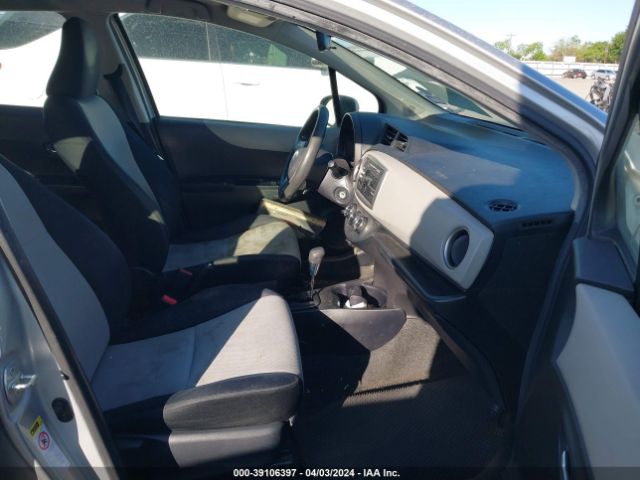 Photo 4 VIN: JTDKTUD32CD522962 - TOYOTA YARIS 