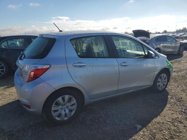 Photo 2 VIN: JTDKTUD32DD551380 - TOYOTA YARIS 