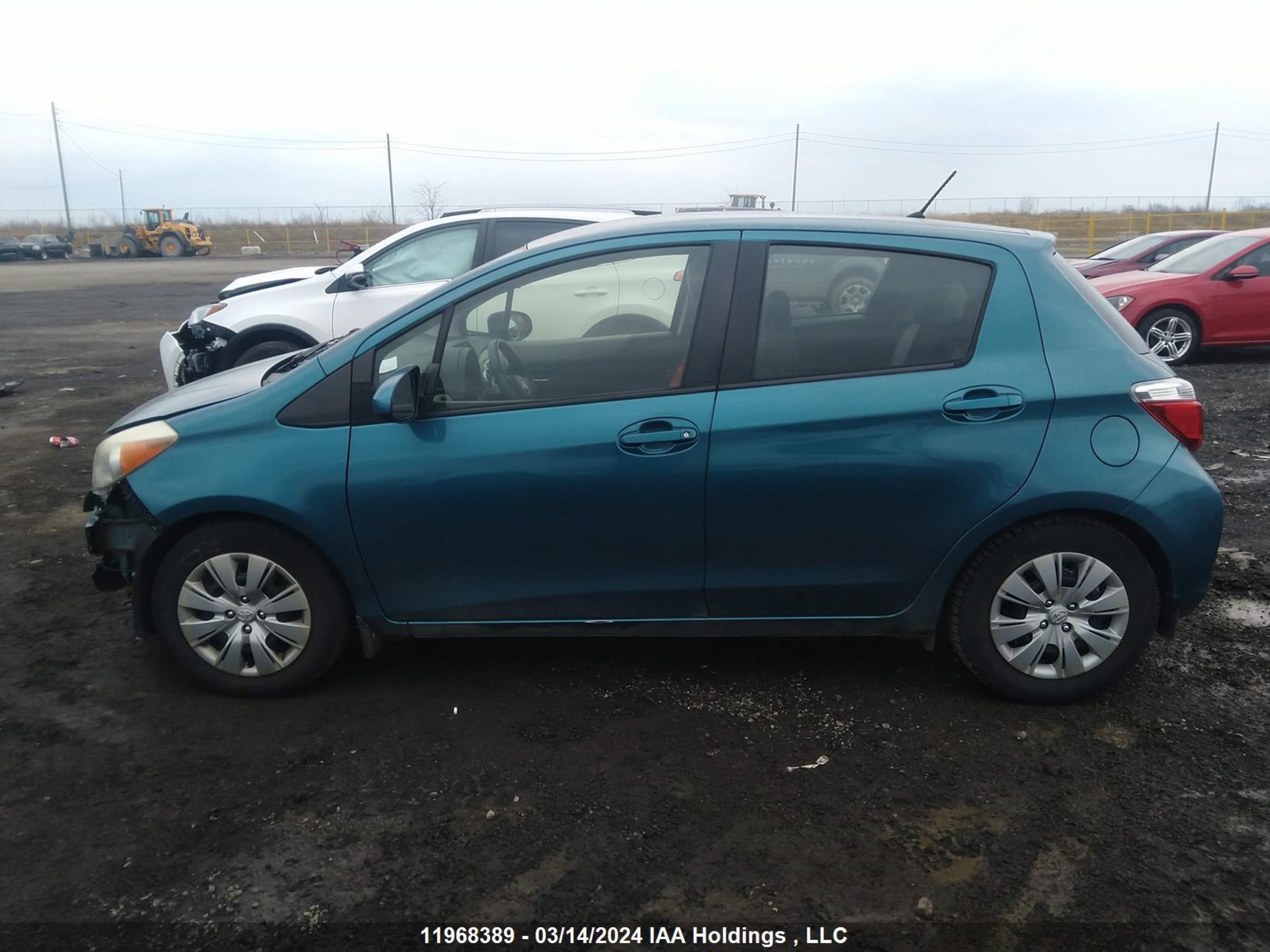 Photo 13 VIN: JTDKTUD32DD552576 - TOYOTA YARIS 