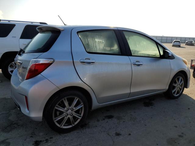 Photo 2 VIN: JTDKTUD34CD524941 - TOYOTA YARIS 