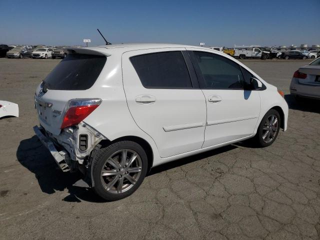 Photo 2 VIN: JTDKTUD34CD541559 - TOYOTA YARIS 