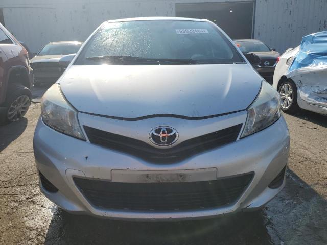 Photo 4 VIN: JTDKTUD34DD557665 - TOYOTA YARIS 