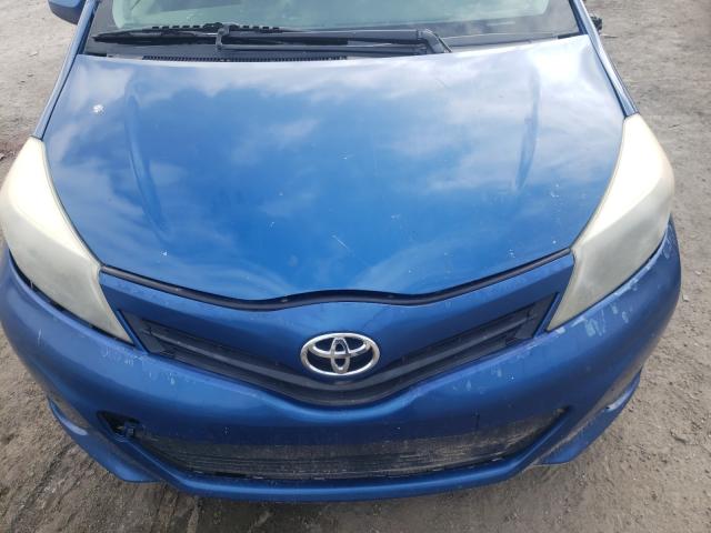 Photo 6 VIN: JTDKTUD34DD558900 - TOYOTA YARIS 