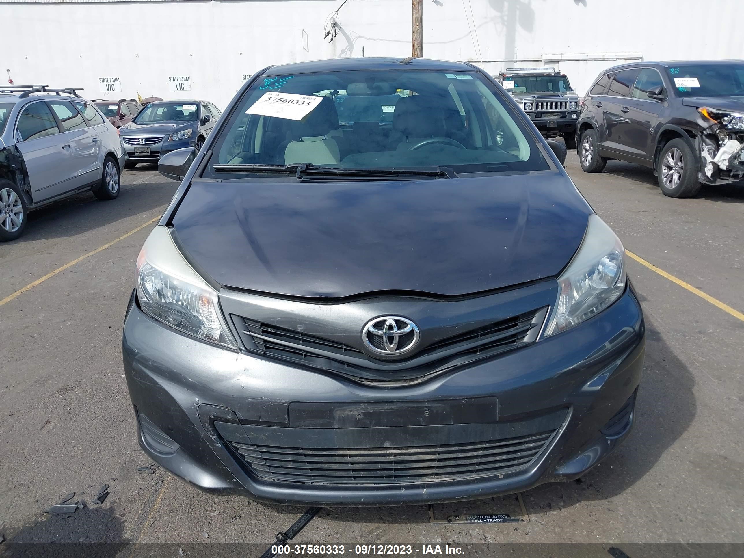 Photo 11 VIN: JTDKTUD34DD564888 - TOYOTA YARIS 