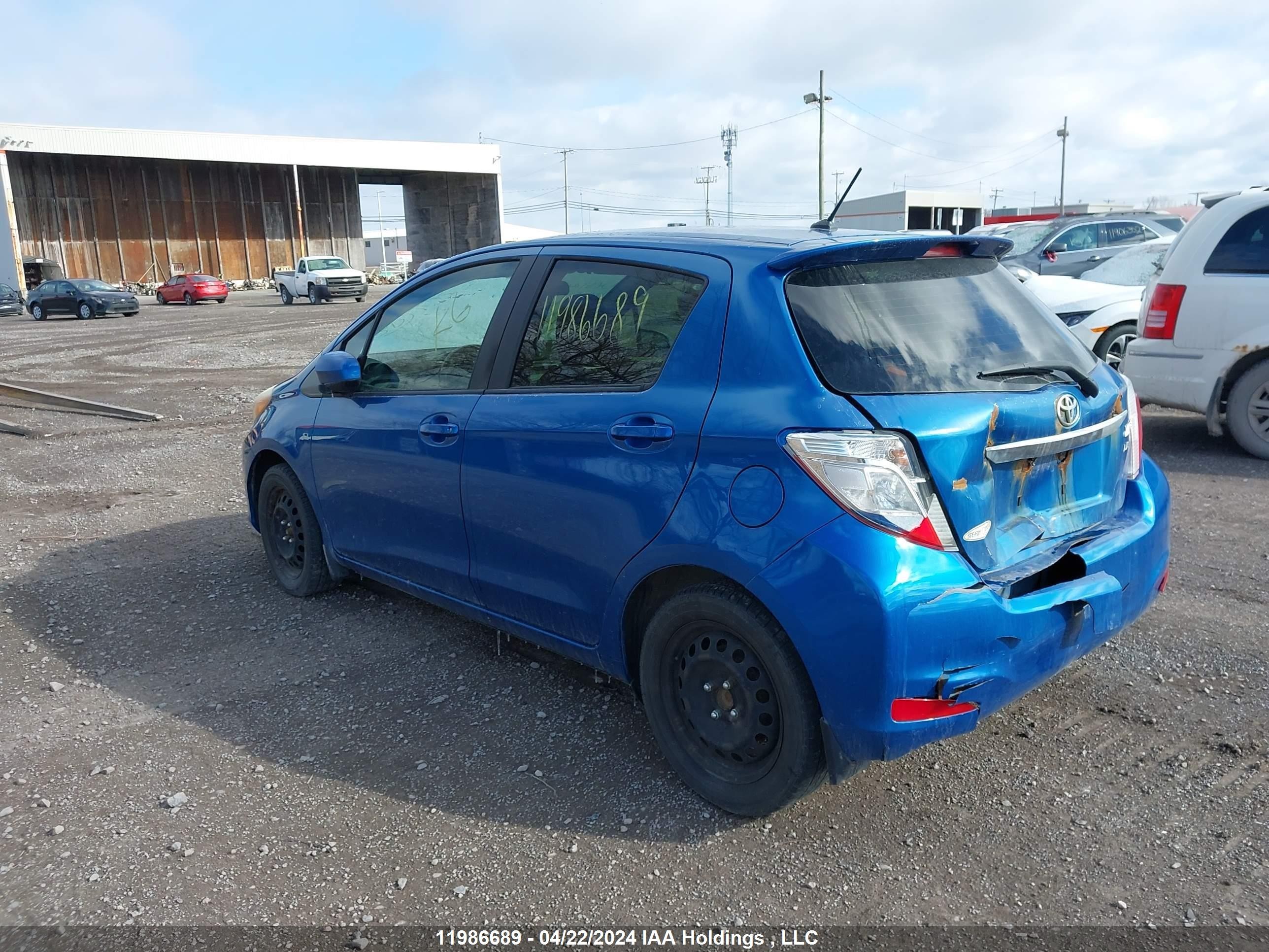 Photo 2 VIN: JTDKTUD35CD518209 - TOYOTA YARIS 