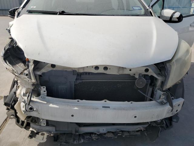 Photo 10 VIN: JTDKTUD37DD555473 - TOYOTA YARIS 