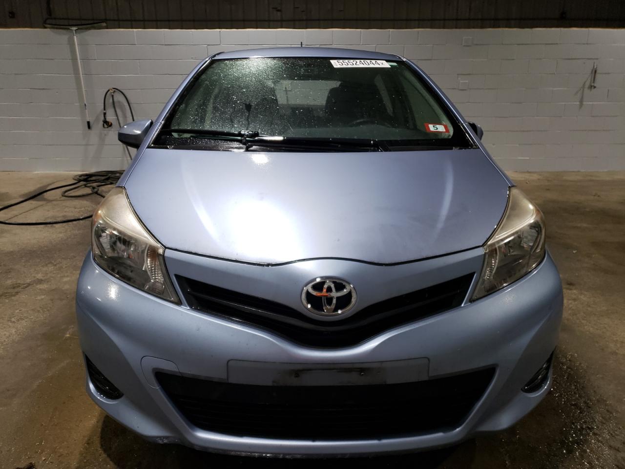 Photo 4 VIN: JTDKTUD38DD547852 - TOYOTA YARIS 