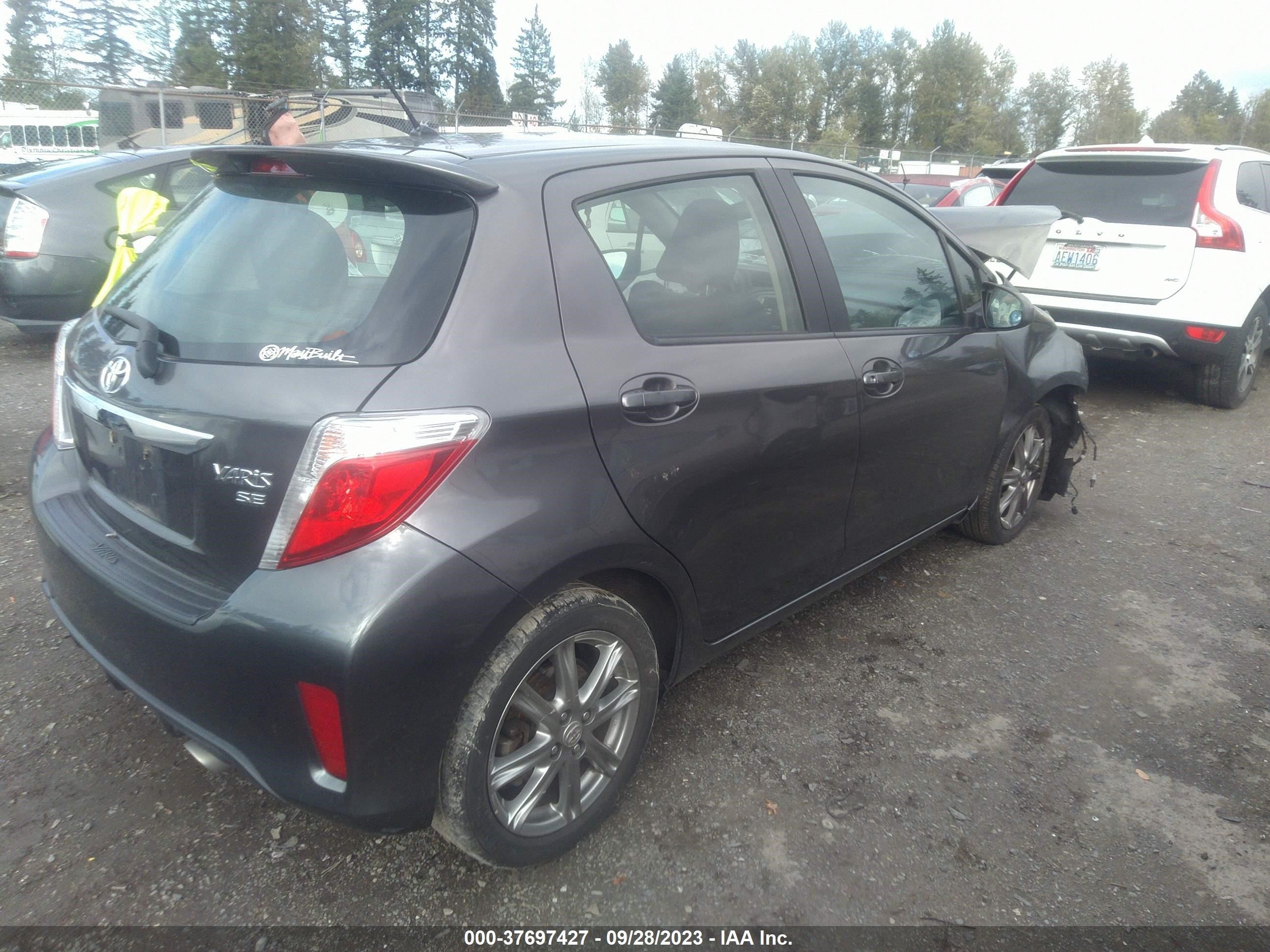 Photo 3 VIN: JTDKTUD38DD548936 - TOYOTA YARIS 