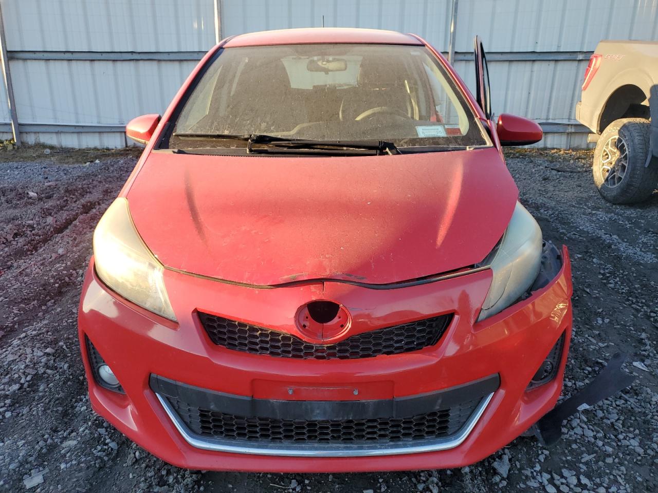 Photo 4 VIN: JTDKTUD39CD516642 - TOYOTA YARIS 