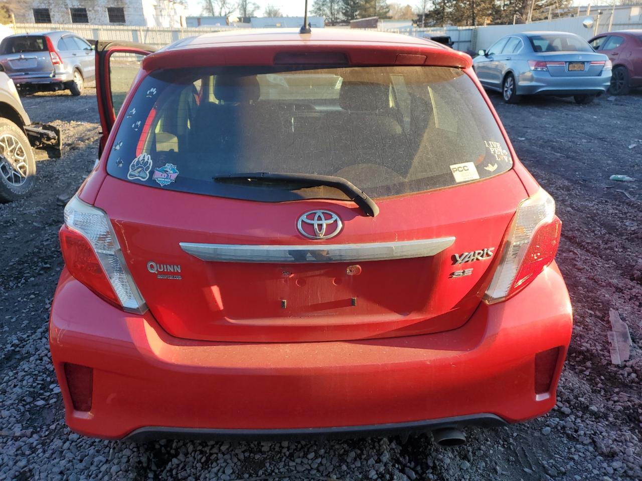 Photo 5 VIN: JTDKTUD39CD516642 - TOYOTA YARIS 