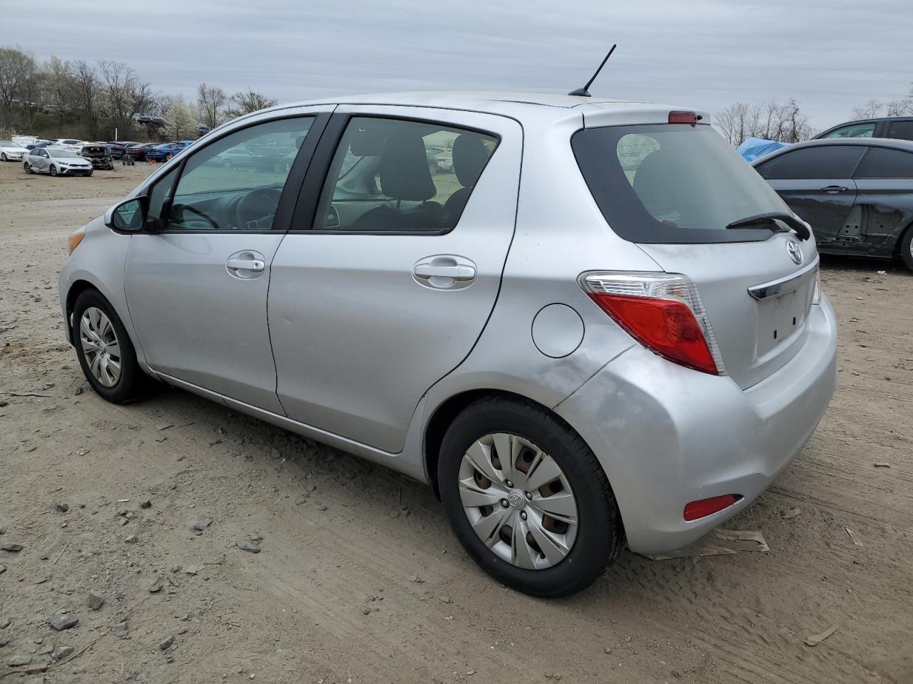 Photo 1 VIN: JTDKTUD39CD523574 - TOYOTA YARIS 