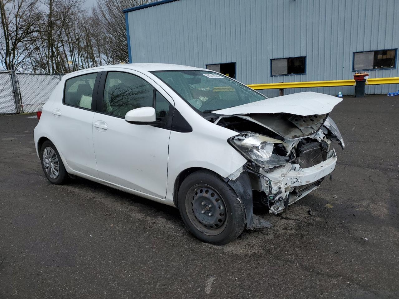 Photo 3 VIN: JTDKTUD39CD525437 - TOYOTA YARIS 