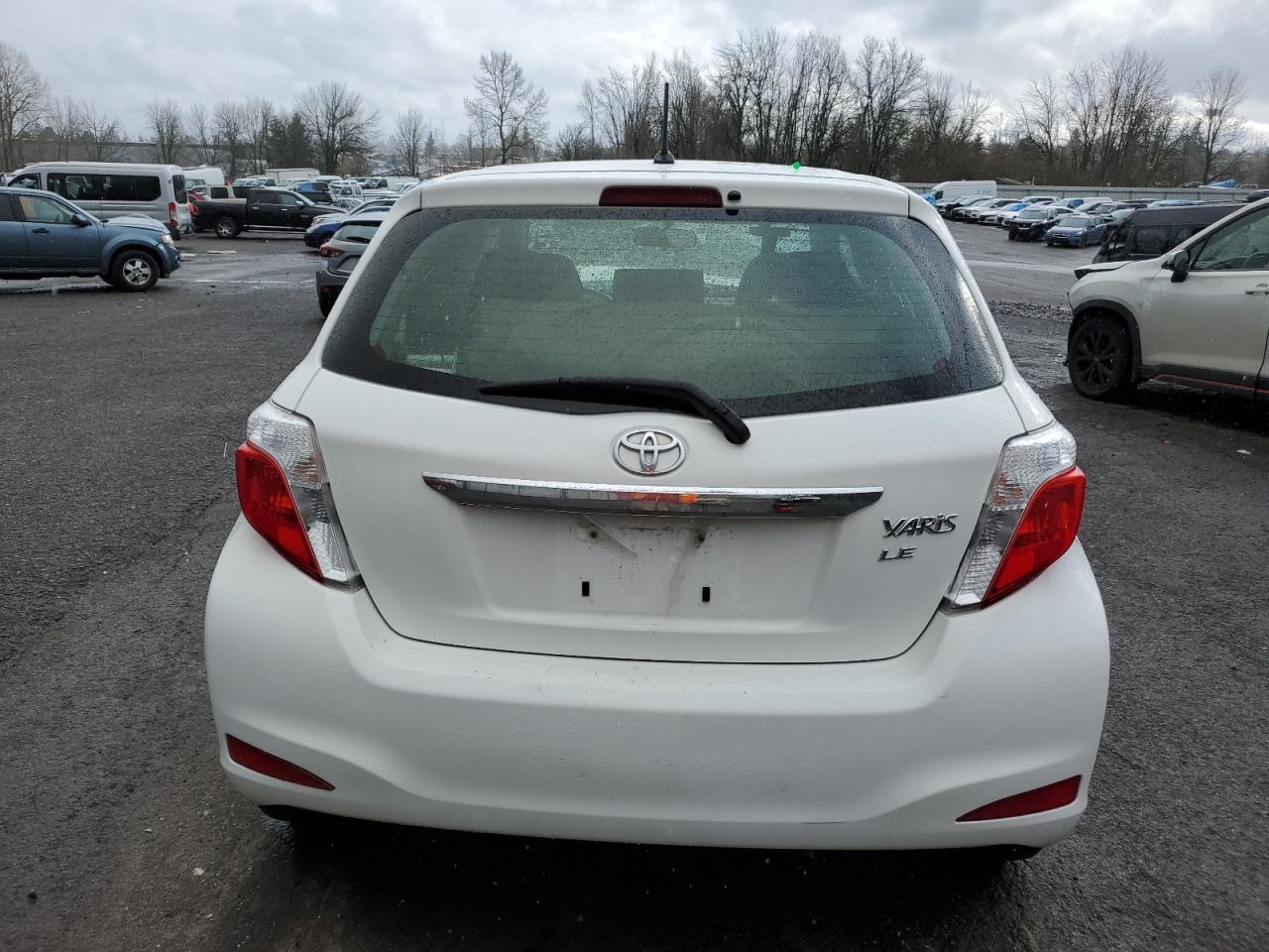 Photo 5 VIN: JTDKTUD39CD525437 - TOYOTA YARIS 