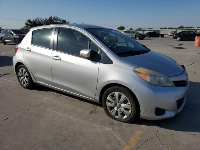 Photo 3 VIN: JTDKTUD39DD543065 - TOYOTA YARIS 