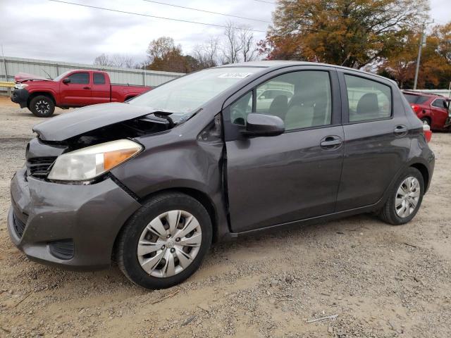 Photo 0 VIN: JTDKTUD3XCD526645 - TOYOTA YARIS 