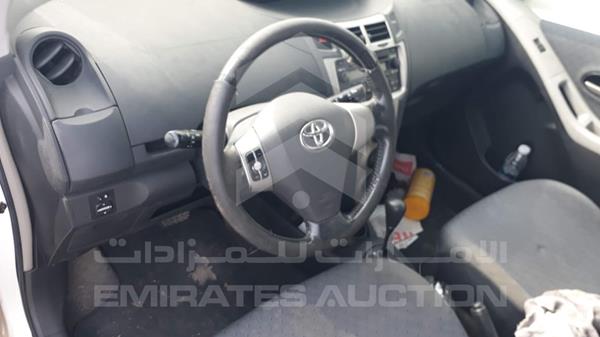 Photo 10 VIN: JTDKW923195125852 - TOYOTA YARIS 