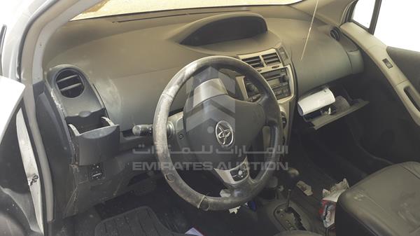 Photo 10 VIN: JTDKW9231A5138945 - TOYOTA YARIS 