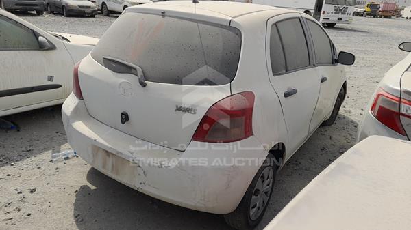 Photo 8 VIN: JTDKW923275051628 - TOYOTA YARIS 