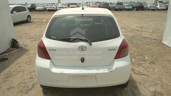 Photo 5 VIN: JTDKW923285079009 - TOYOTA YARIS 