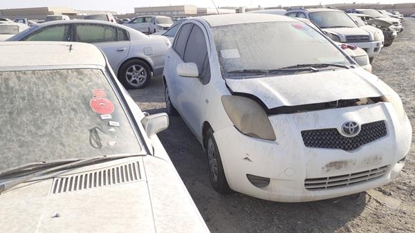 Photo 7 VIN: JTDKW923475052232 - TOYOTA YARIS 