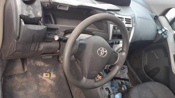 Photo 12 VIN: JTDKW923575049324 - TOYOTA YARIS 