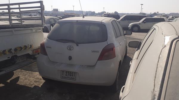 Photo 6 VIN: JTDKW923575059769 - TOYOTA YARIS 